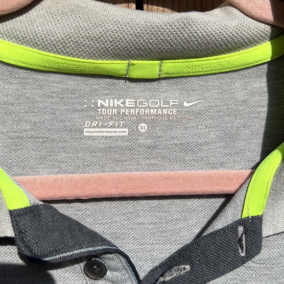 Nike Dri Fit Golf Polo XL - Picture 2 of 3